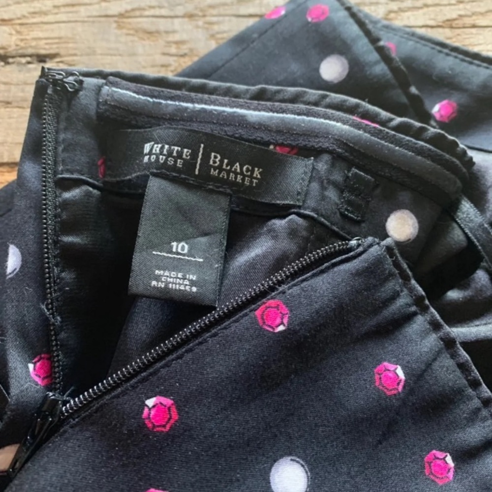 Woman’s Jacket And Top - image 5